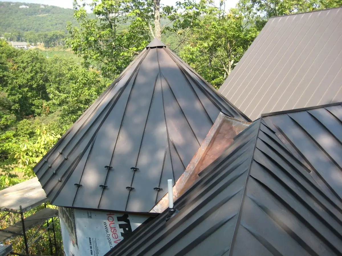 Professional Gutter Cleaning by Craftsman Roofing in Theatre Row